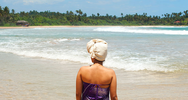 der Strand außerhalb der Ayurveda-Resort in Sri Lanka